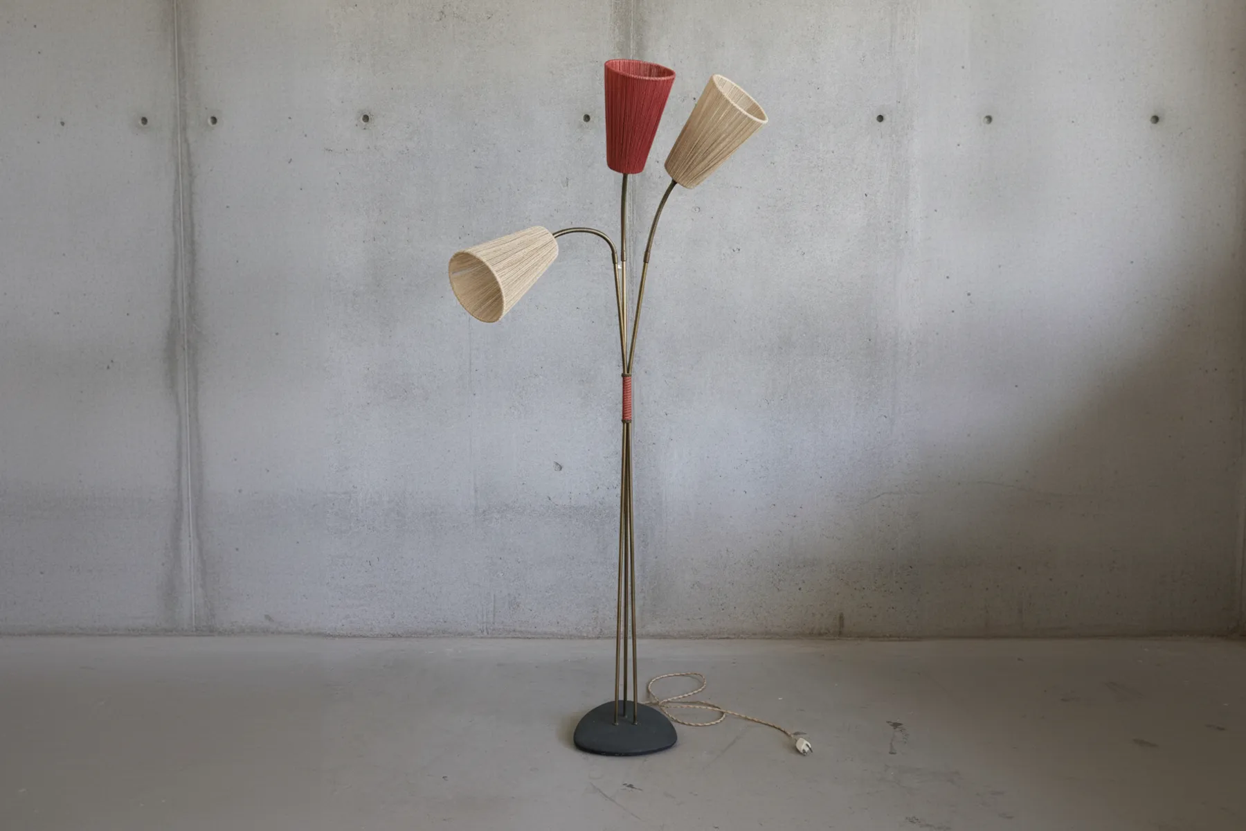 Lampada da Terra a Tre Luci